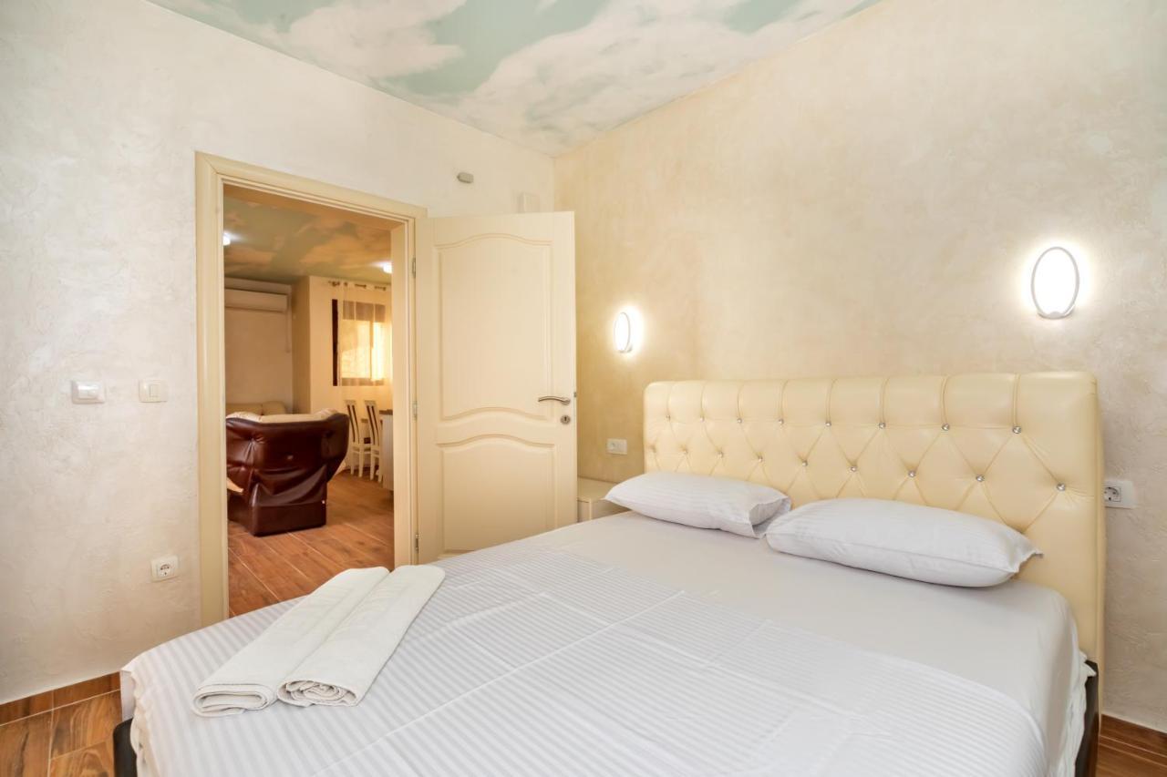 Ferienwohnung Kaom Lux Dobrá Voda Exterior foto