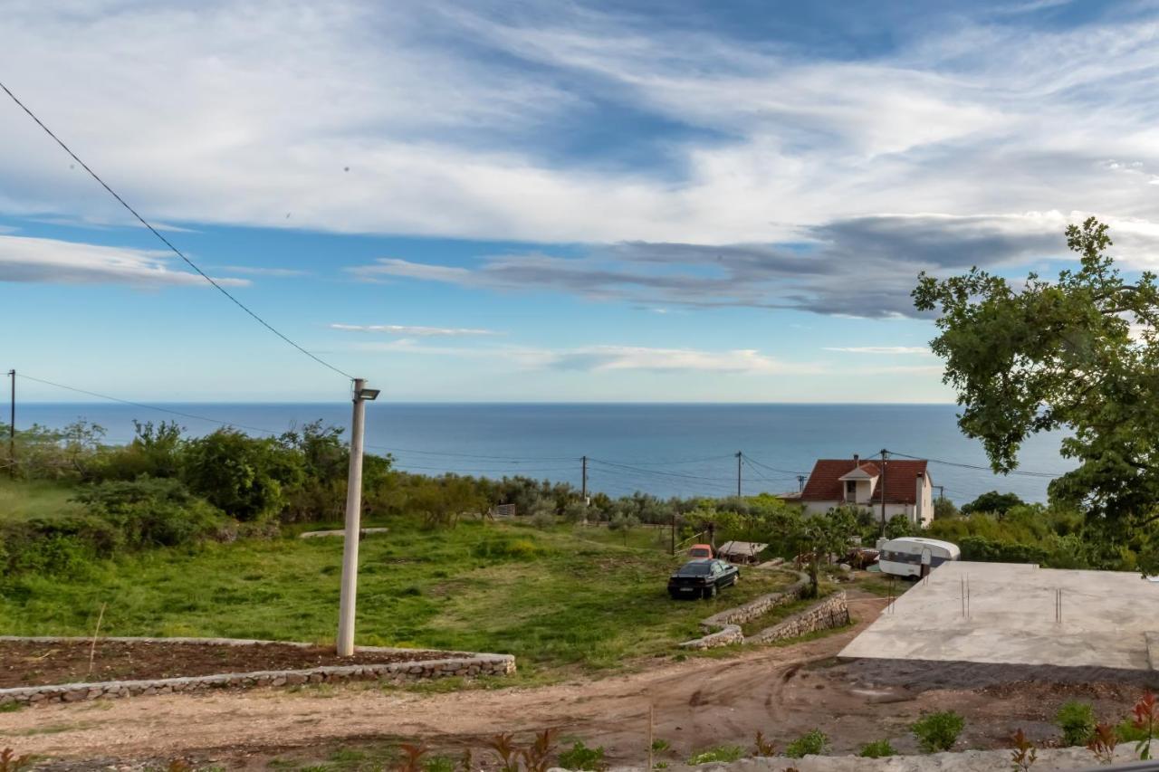 Ferienwohnung Kaom Lux Dobrá Voda Exterior foto