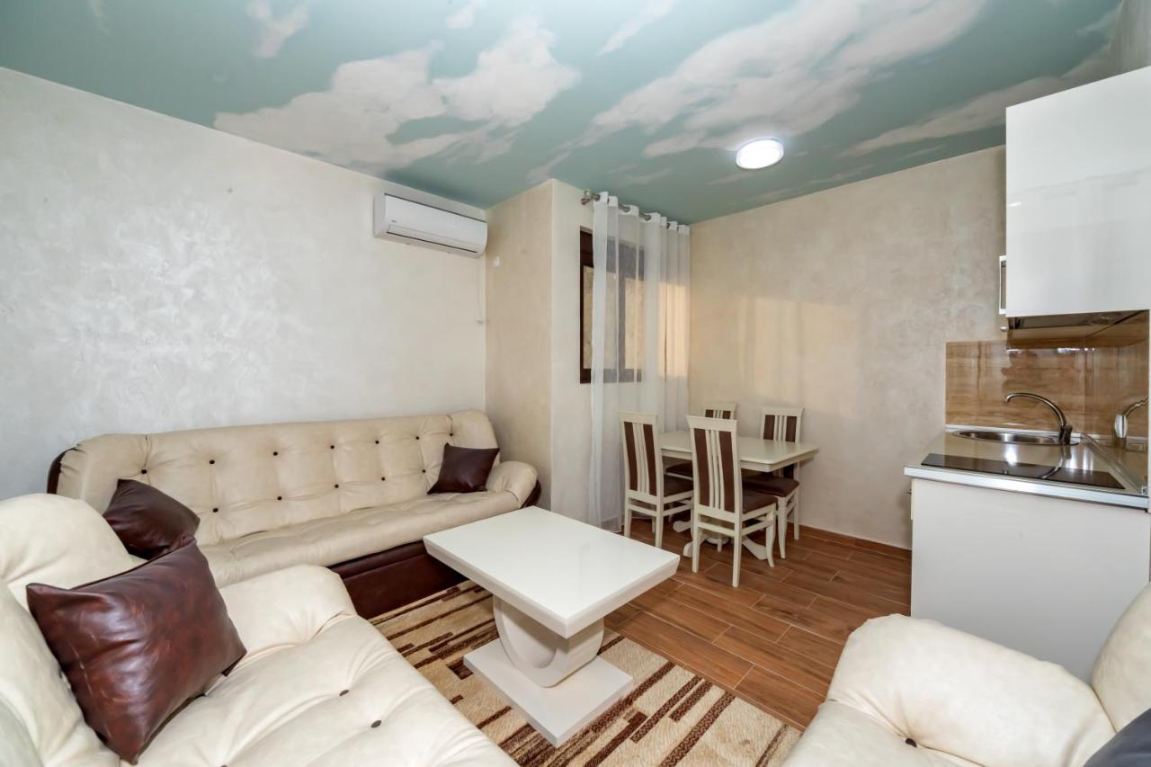 Ferienwohnung Kaom Lux Dobrá Voda Exterior foto